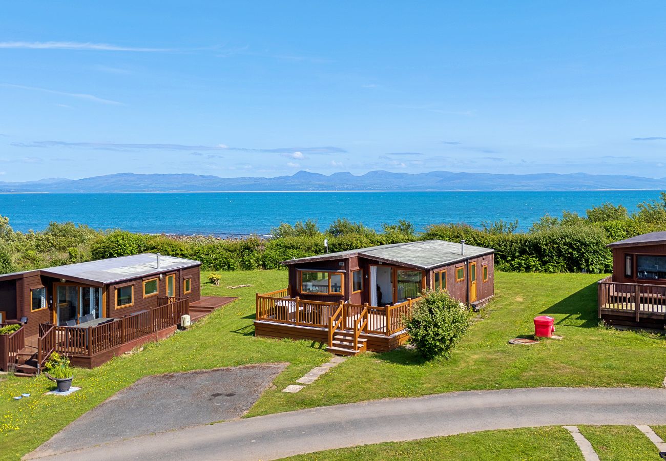 Cabin in Pwllheli - Forest Lodge