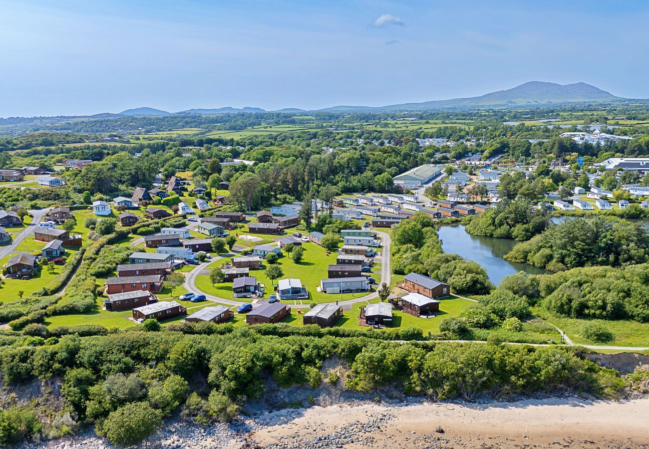Cabin in Pwllheli - Forest Lodge