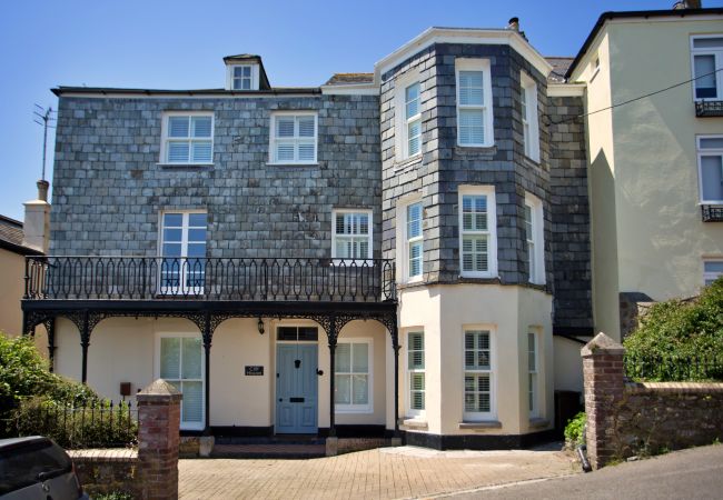  in Kingsand - Cliff House, Kingsand
