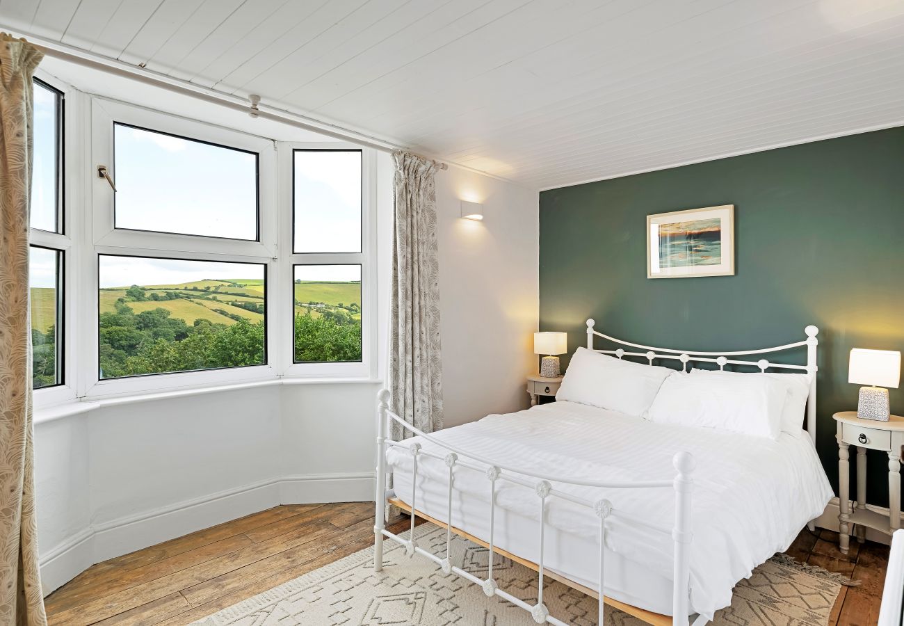 House in Kingswear - Larkrise