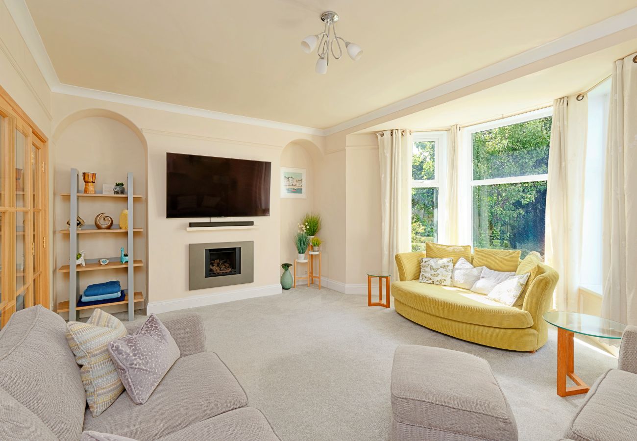 House in Falmouth - Lansdowne