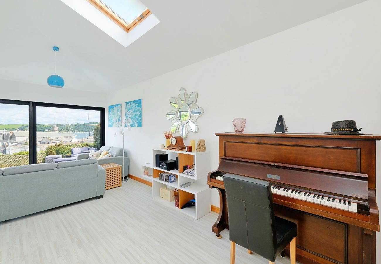 House in Falmouth - Lansdowne