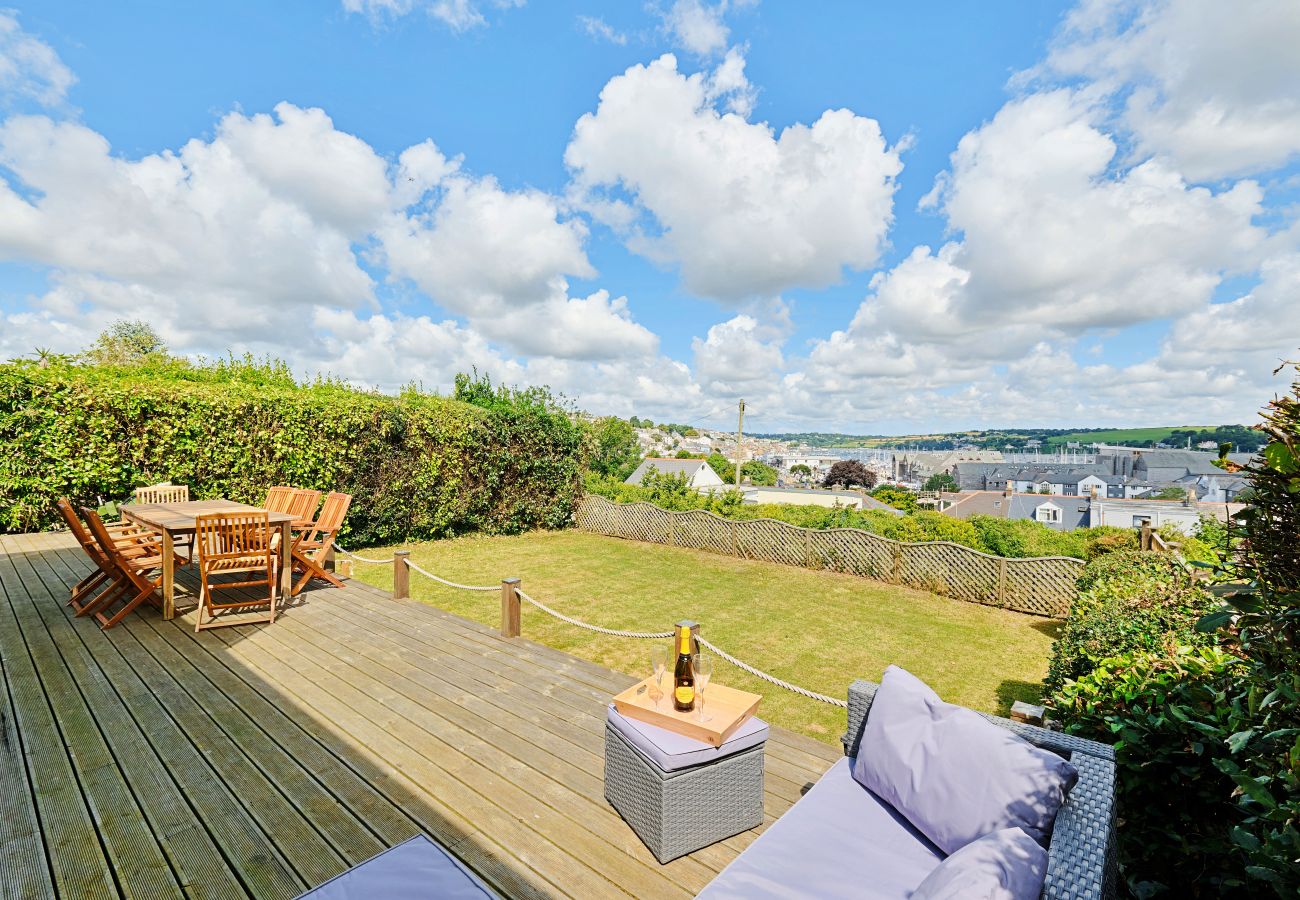 House in Falmouth - Lansdowne