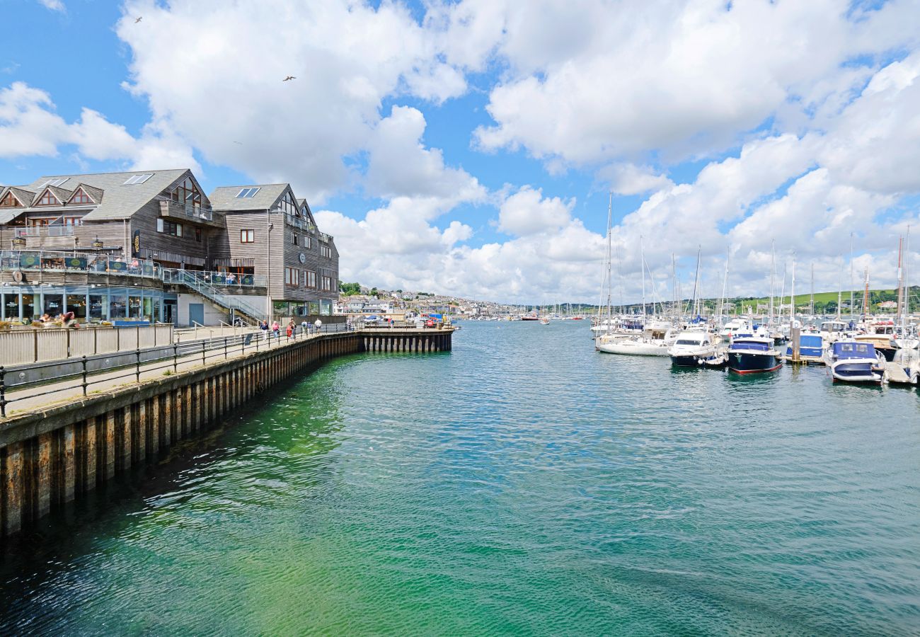 House in Falmouth - Lansdowne