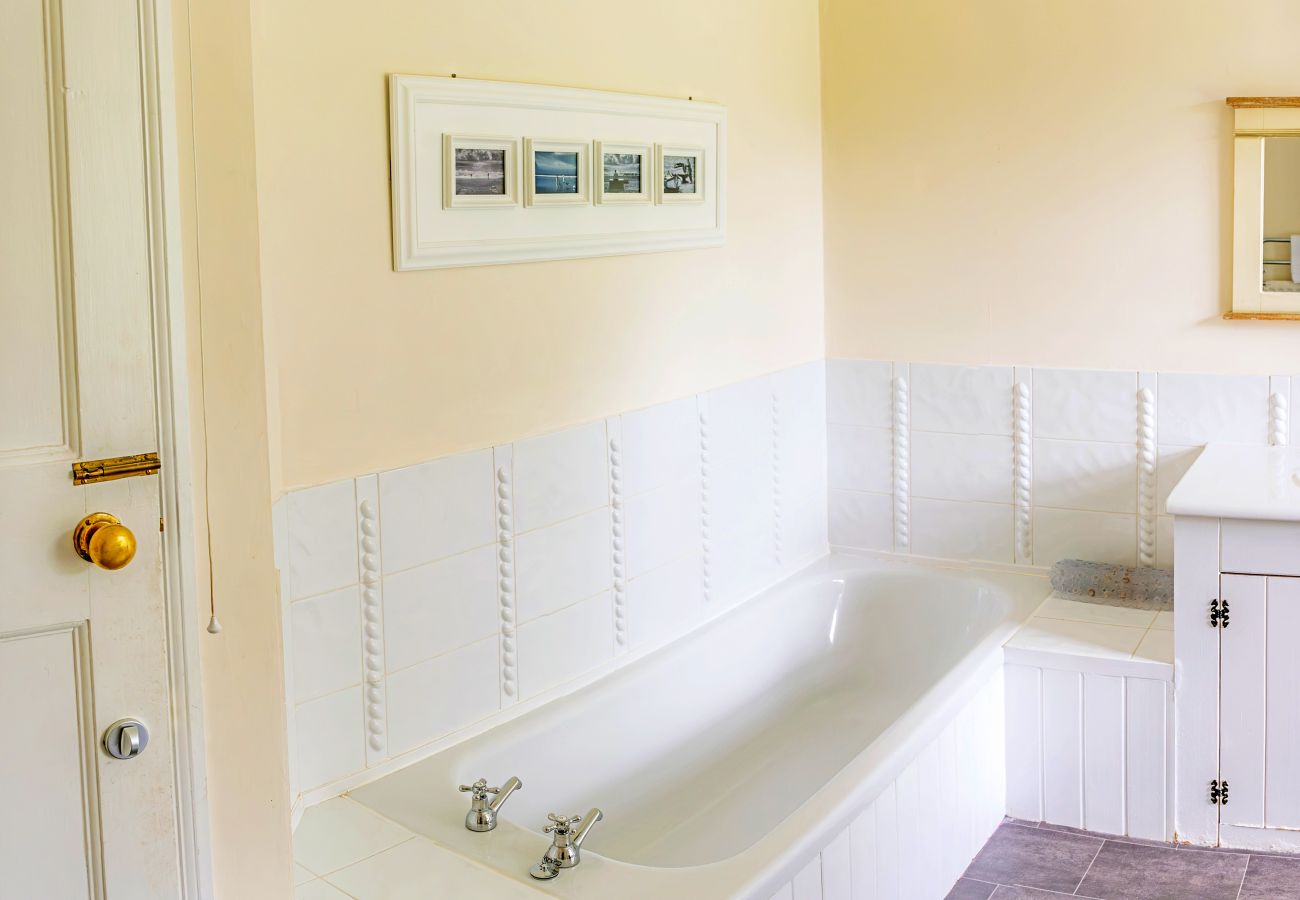 House in Middleton-in-Teesdale - Evergreen Manor