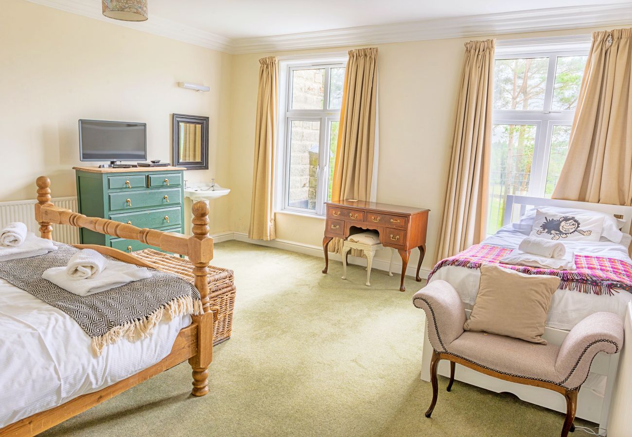 House in Middleton-in-Teesdale - Evergreen Manor