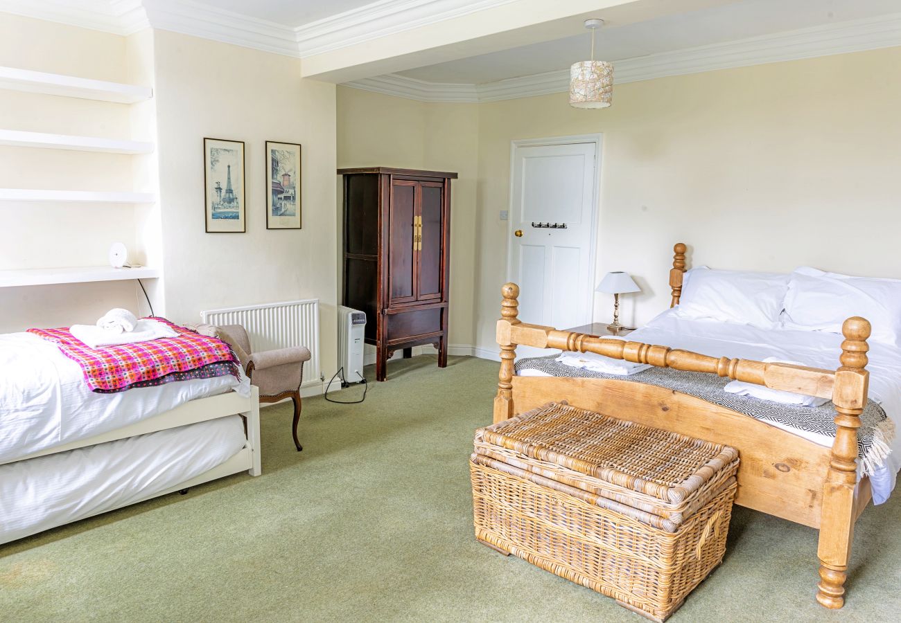 House in Middleton-in-Teesdale - Evergreen Manor