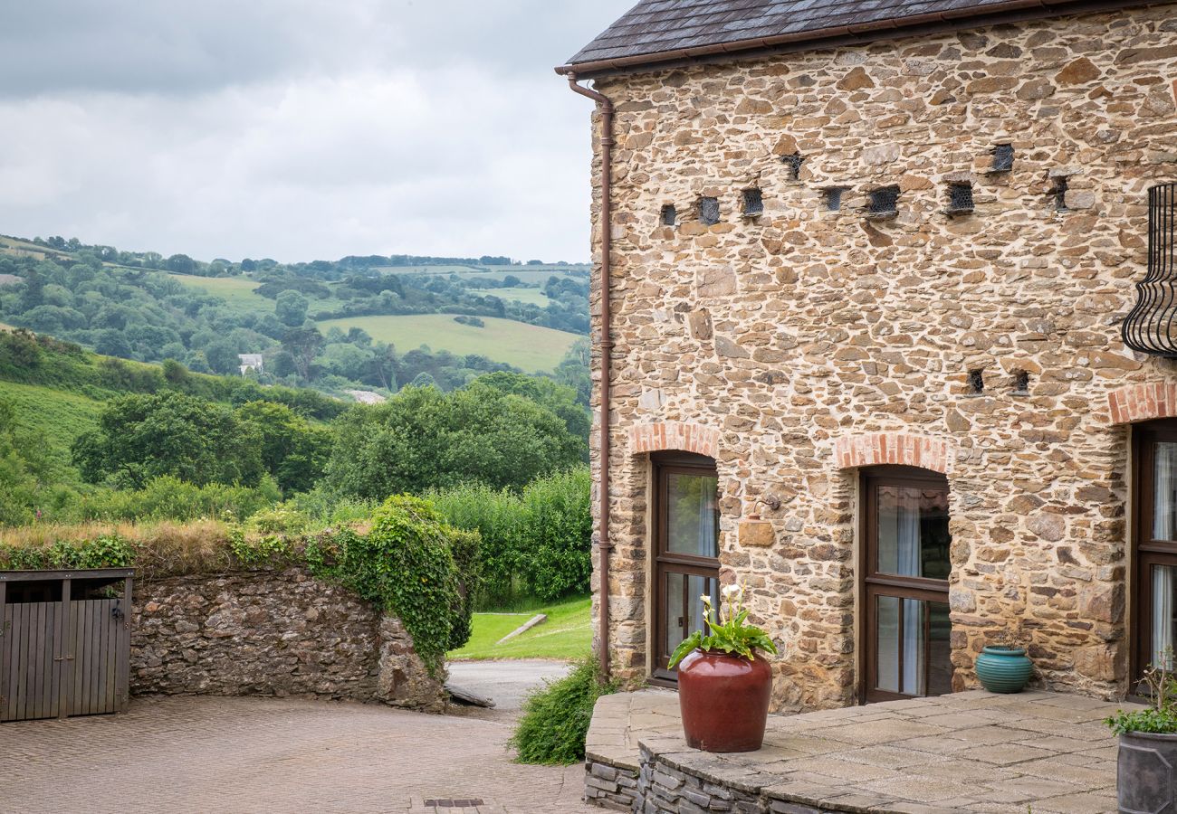 Cottage in Combe Martin - Coulscott Old Barn