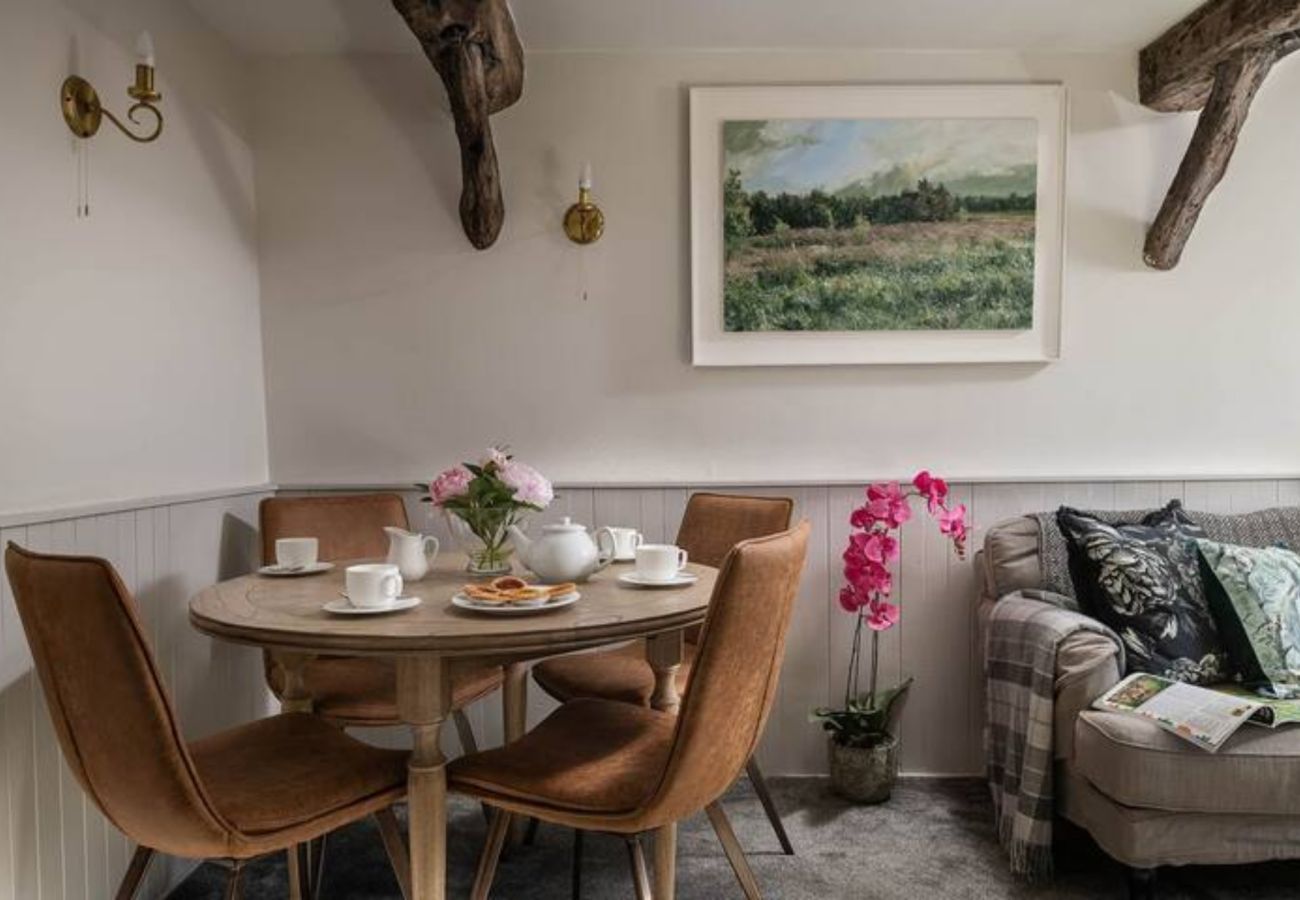 Cottage in Combe Martin - Coulscott Peacock Cottage