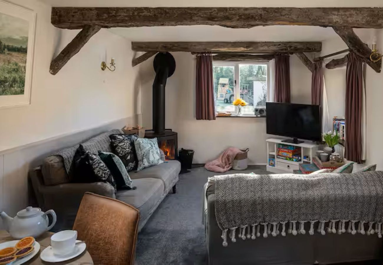 Cottage in Combe Martin - Coulscott Peacock Cottage