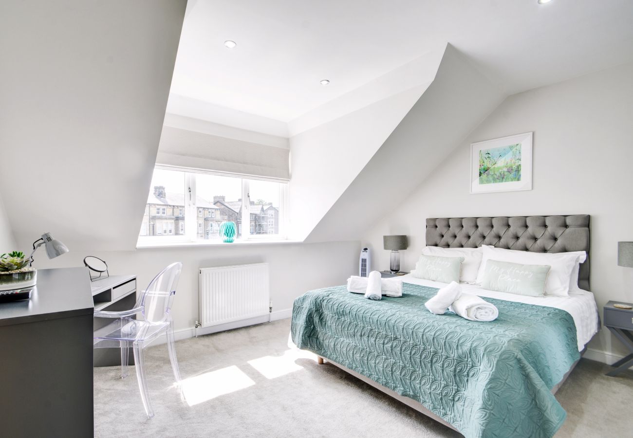 Apartment in Harrogate - The Loft at The Regency