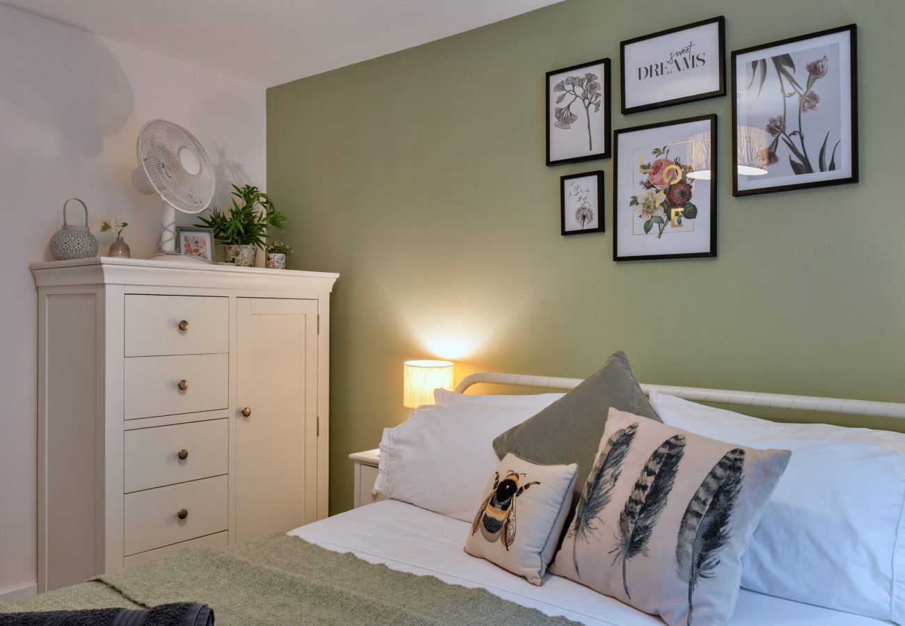 Apartment in Fowey - Pobble's Place