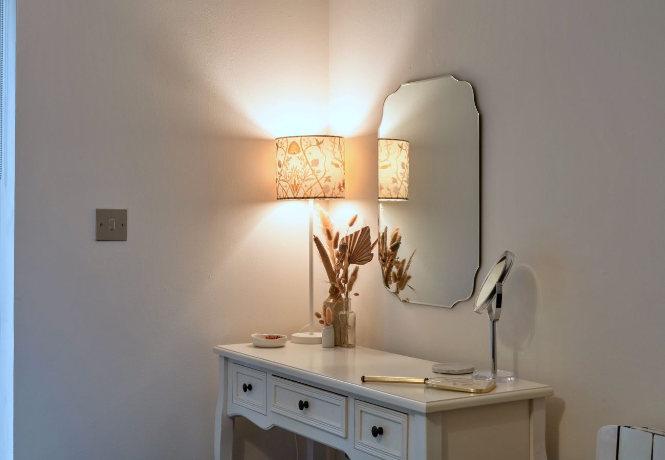 Apartment in Fowey - Pobble's Place