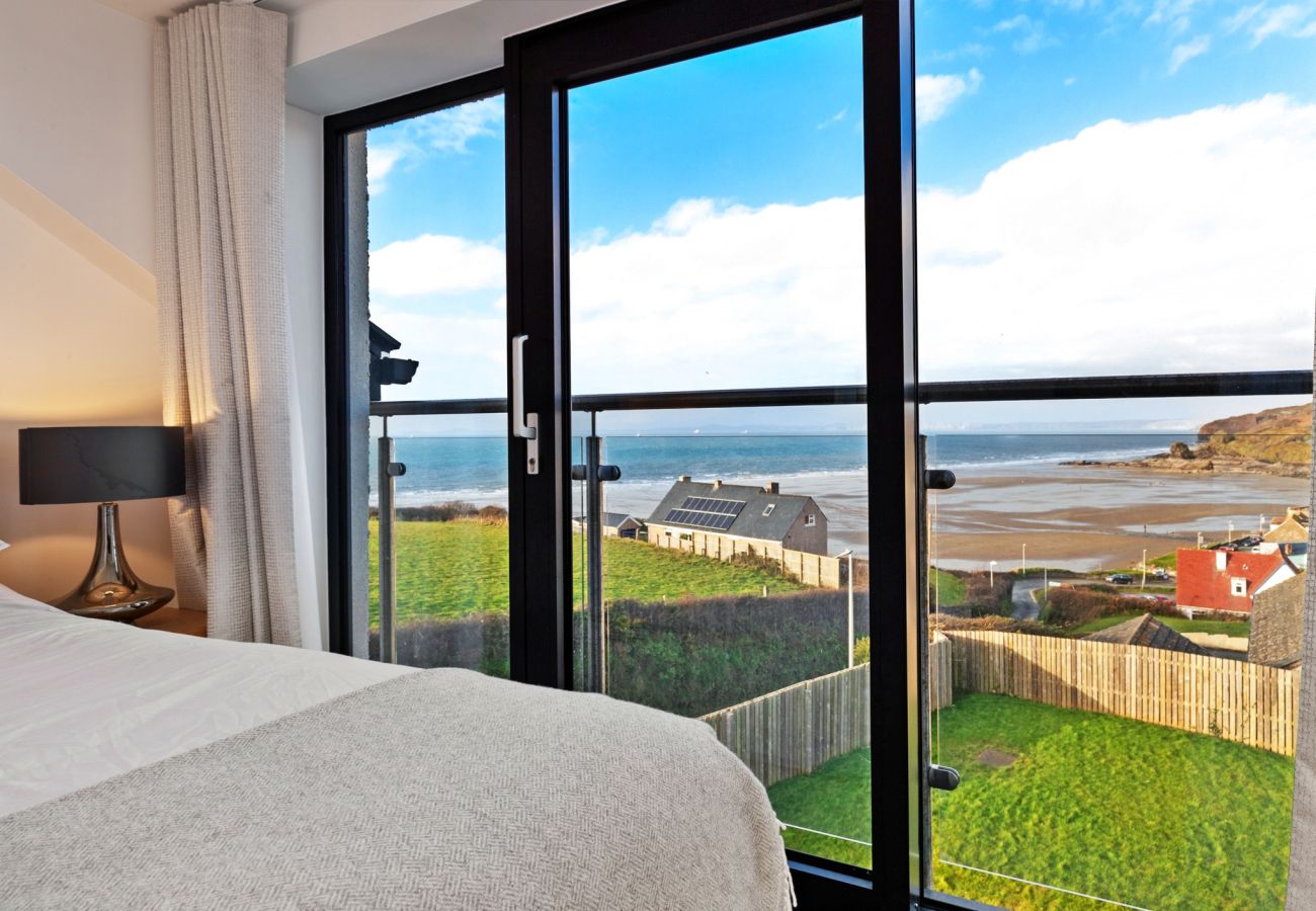 House in Broad Haven - No.1 Sand Banks