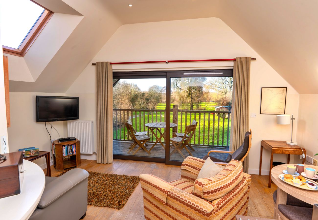 Apartment in Maesbury Marsh - Canal Waters