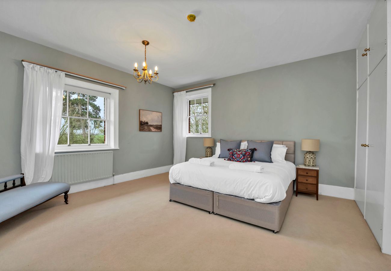 House in Saffron Walden - Clavering Hall