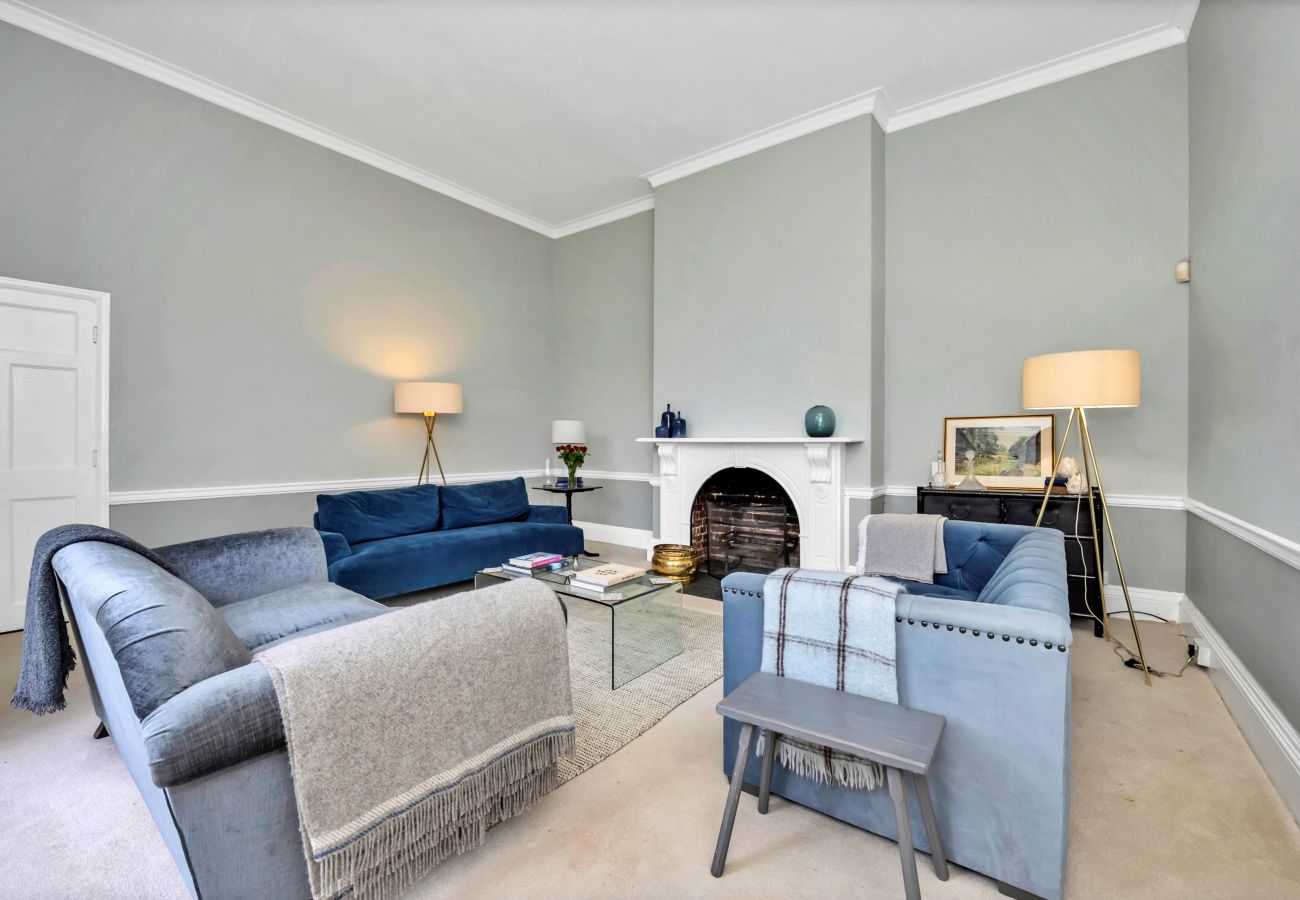 House in Saffron Walden - Clavering Hall