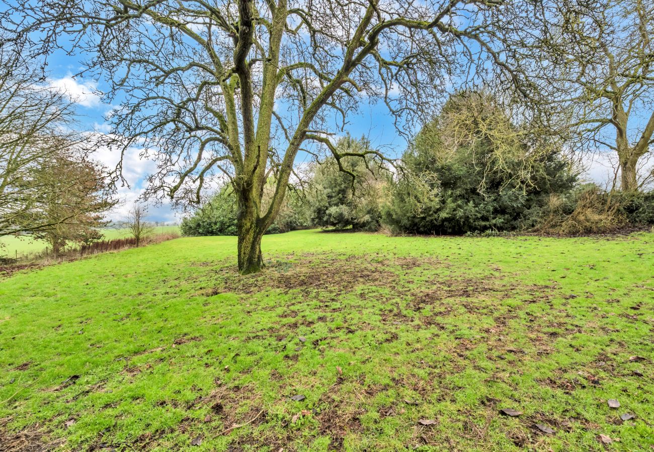 House in Saffron Walden - Clavering Hall