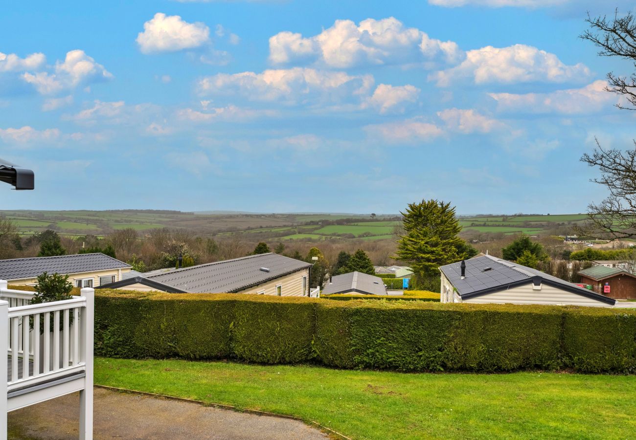 Chalet in White Cross - Pine Forest Lodge
