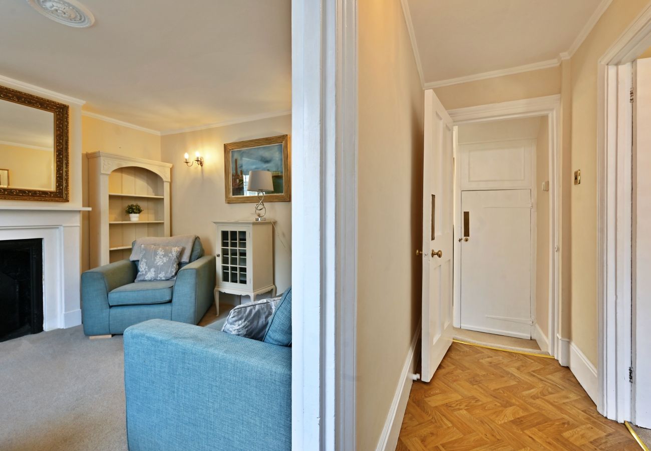 Cottage in Tunbridge Wells - Yew Cottage