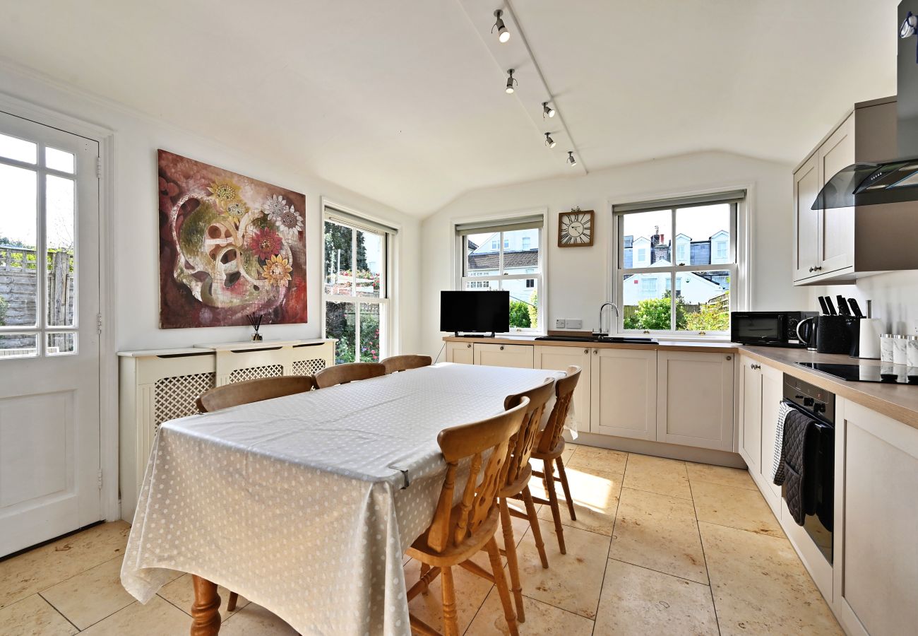 Cottage in Tunbridge Wells - Yew Cottage