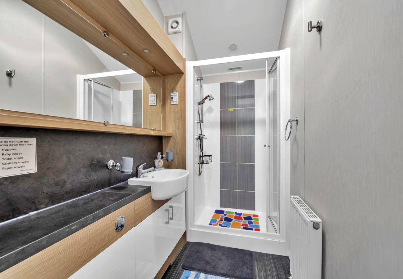 Chalet in Great Yarmouth - Osprey Court 1