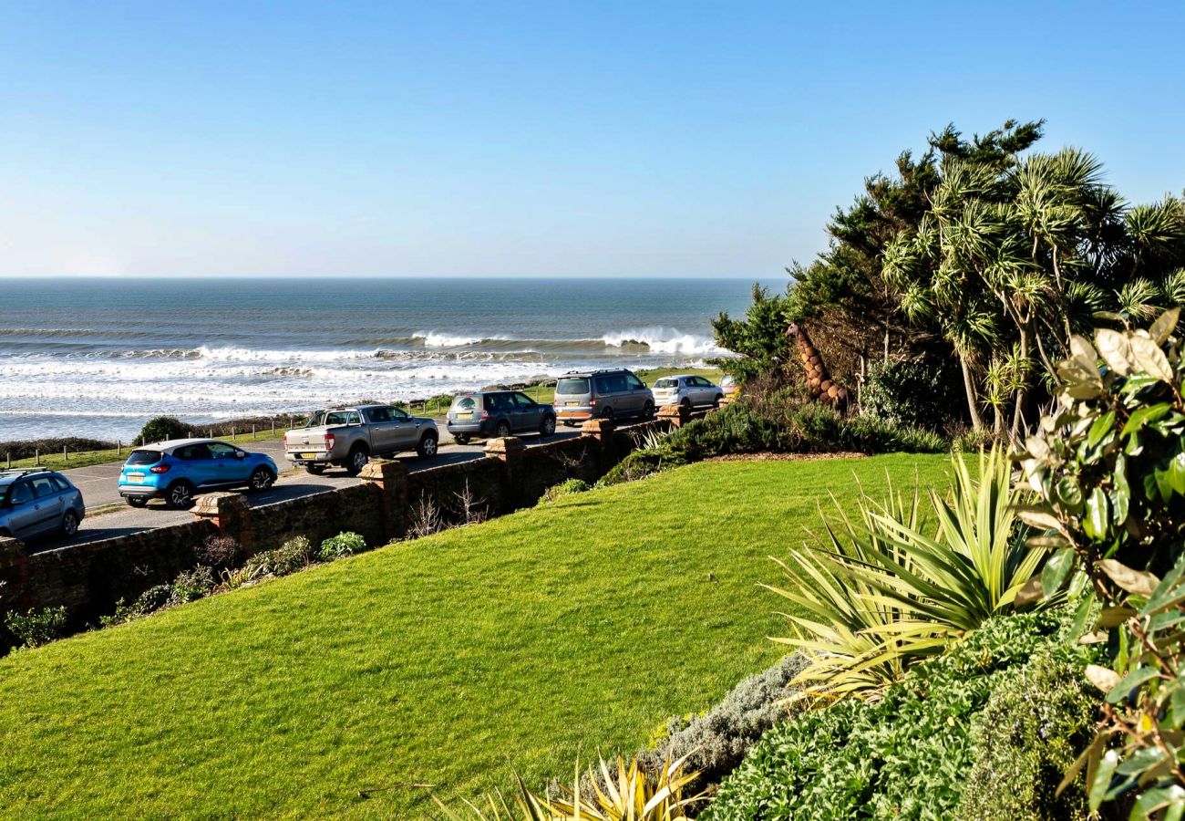 House in Woolacombe - Memory House