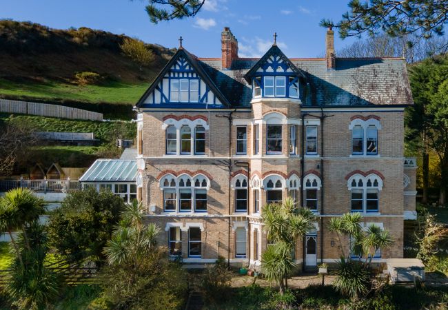 House in Ilfracombe - Westwell Hall