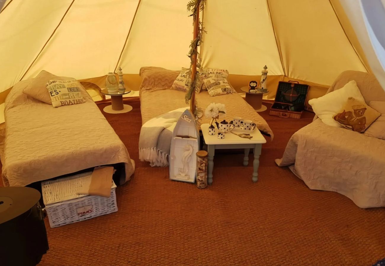 Chalet in Umberleigh - Bell Tent Dexter at Country Ways